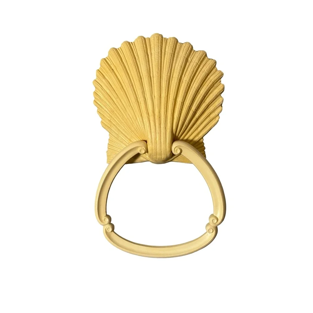 Vintage Homco Seashell Towel Ring Cream Yellow Plastic Coastal Decor 3380